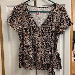 Short sleeve v neck faux wrap shirt